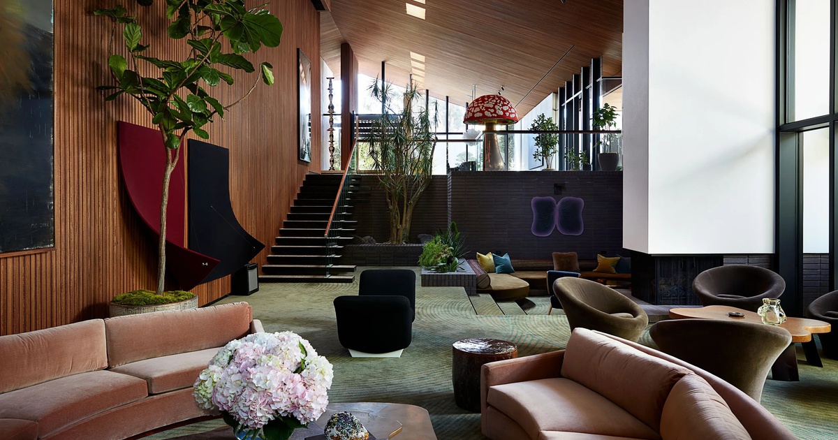 Architectural Digest: Tour a Classic A. Quincy Jones Home